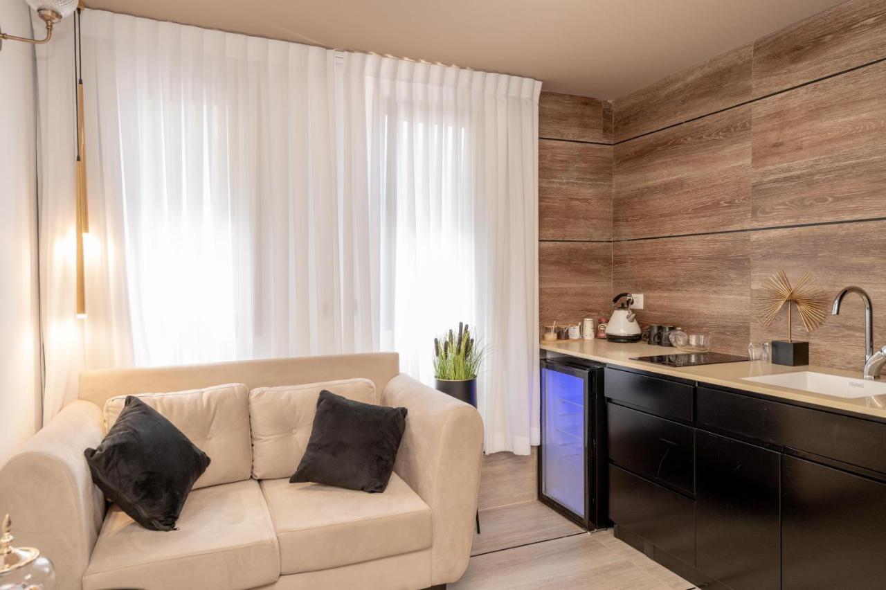 Colors Suites In Netanya Exterior foto